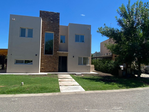 Casa Quinta  En Venta En Los Tilos, La Cañada De Pilar, Pilar