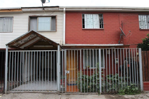 Casa En Venta 4 Dorm. En Puente Alto / Acceso Sur