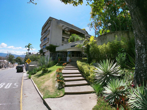 Apartamento Dúplex Remodelado 475 M² 5h, 5b, 4p, Vistavila Con Piscina En Venta En Los Palos Grandes Avenida 3era. Caracas