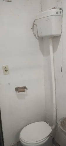 Casa 1 Quarto, Sala, Cozinha, Lavanderia E Banheiro.