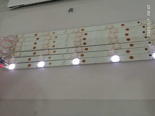 T0t 40b3800 8 Tiras De 5 Leds Pioneer Ple 4005fhd (Usado)