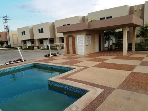 Townhouses En Venta