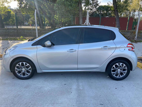 Peugeot 208 1.6 Allure 2013