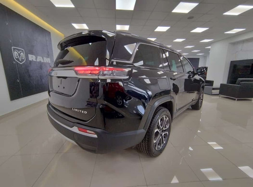 Imagen 8 de 25 de Jeep Commander Limited 4x4 2023 0km Td At9 Vi-bb