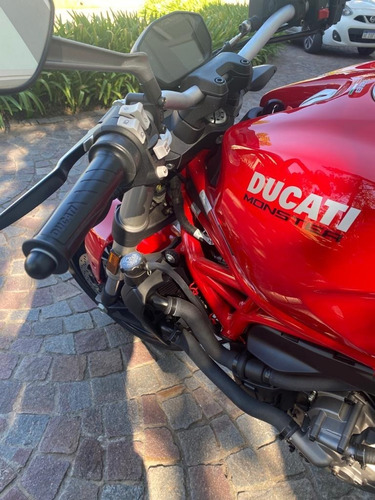 Ducati Monster 821