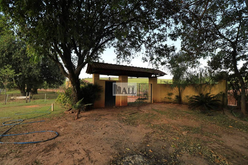 Chácara À Venda Na Estância Navarrete Com 6 Quartos, 28.400 M² - V4762