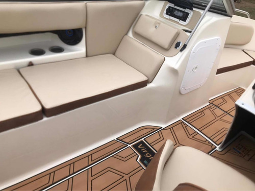 Imagen 10 de 19 de Lancha Mercury 115hp Renovada Virgin Marine 528 Living 2023