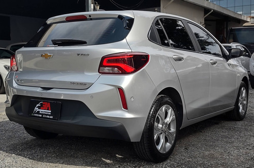 Imagem 6 de 15 de Chevrolet Onix 1.0 Turbo Flex Plus Premier Automático