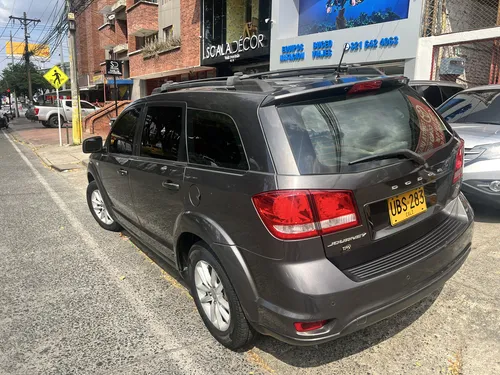 Dodge Journey 2.4 Sxt Fl