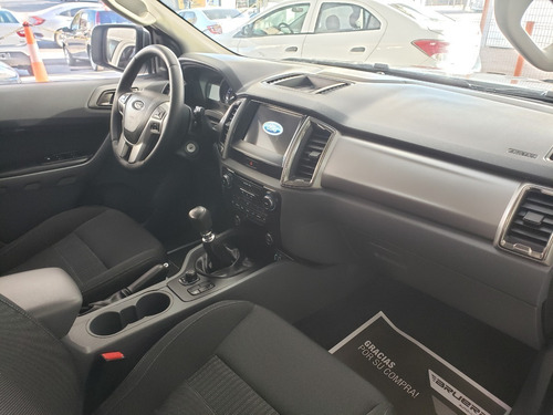Imagen 9 de 14 de Ford Nueva Ranger Xlt 3.2 4x4 L/16 2018