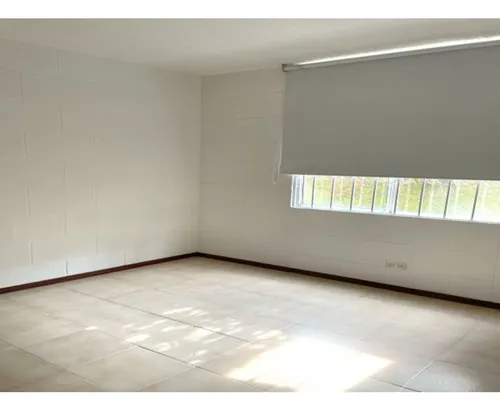 Apartamento En Arriendo En Laureles