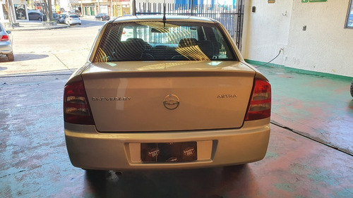 Imagen 5 de 15 de Chevrolet Astra 2.0 Gls Con Gnc