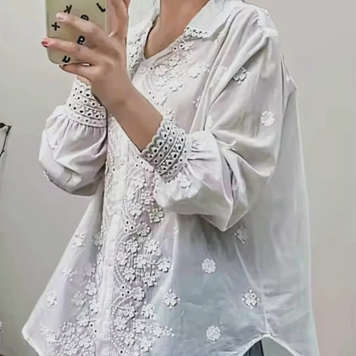 Camisa Importada Matilda Brodery Y Flores Aplicadas De Mujer