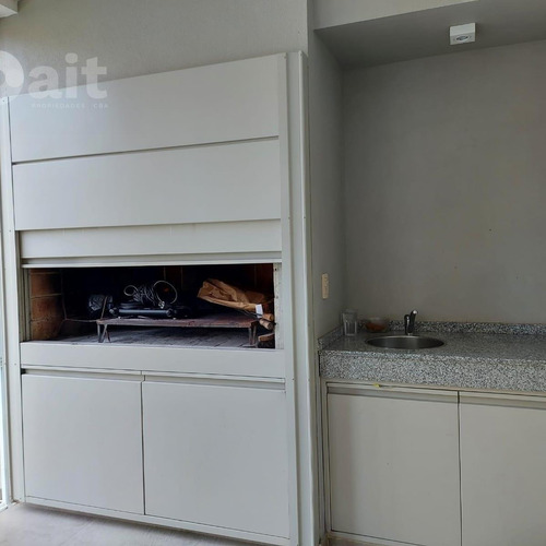 Imagen 20 de 21 de Venta Casa En Housing En Villa Warcalde 3 Dormitorios, Pileta.