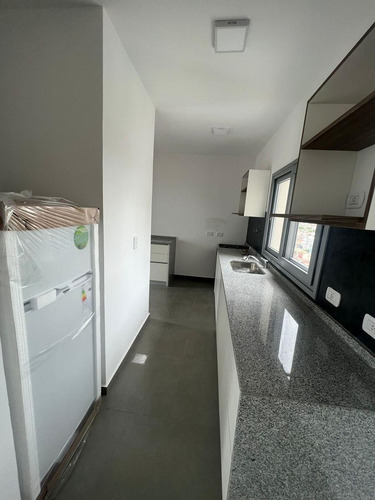 Departamento Monoambiente En Pozo