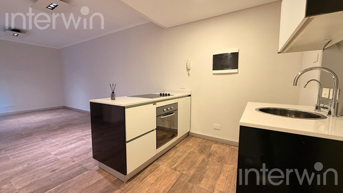 Departamento - 2 Ambientes - Con Balcón - Recoleta - Torre Deco - Alquiler -