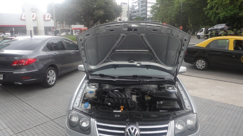 Volkswagen Bora 2.0