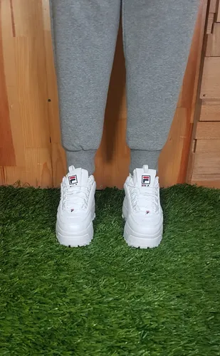 zapatos fila originales de mujer 30 años