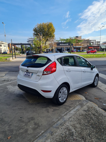 Ford Fiesta Kinetic 1.6 S Plus 120cv