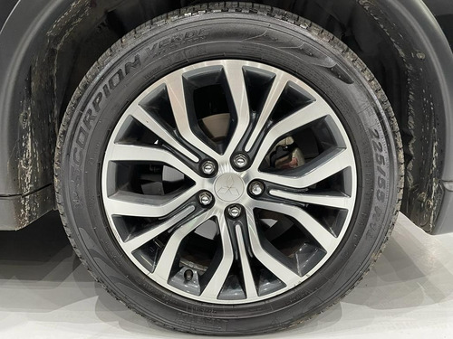 Imagem 15 de 15 de Mitsubishi Outlander 3.0 Gt Full Techonology 4x4 V6 24v Gaso
