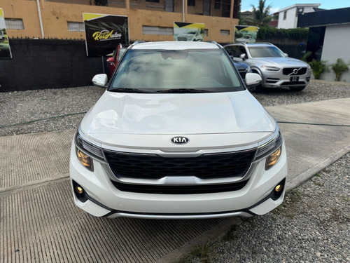 Kia Seltos S 2021