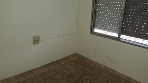 Imagen 9 de 17 de Departamento Tipo Casa En Alquiler En Lanus Este