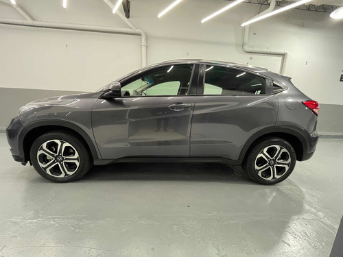 Imagen 6 de 16 de Honda Hrv 1.8 Ex Cvt 1º Mano Impecable 66.000km Modelo 2017!