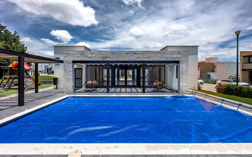 Terreno Plano En Venta En La Vista Residencial En Condominio Lomas De La Vista
