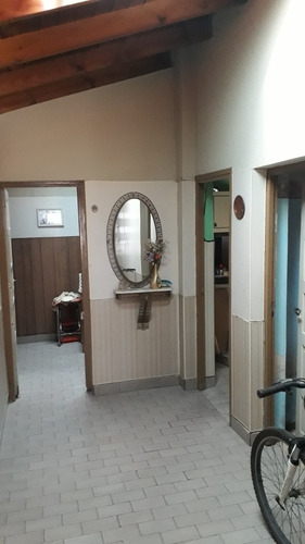 Imagen 4 de 13 de Casa Venta Isidro Casanova