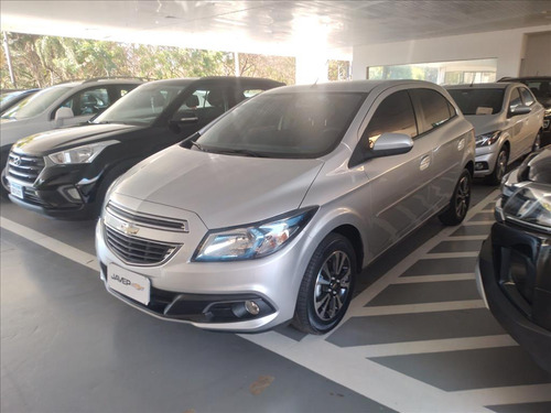 Chevrolet Onix 1.4 MPFI LTZ 8V FLEX 4P MANUAL