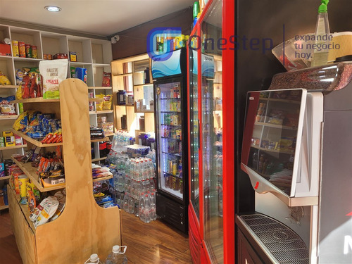 Derecho De Llave De Excelente Minimarket