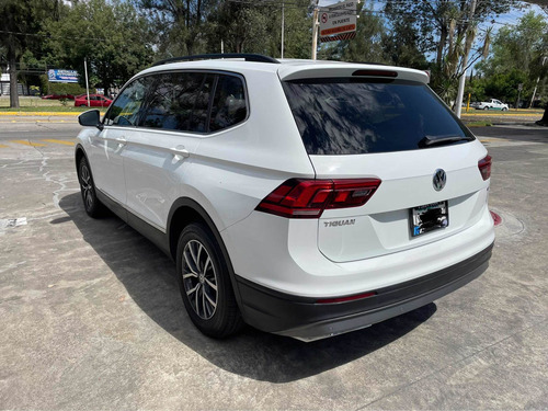 Imagen 2 de 15 de Volkswagen Tiguan 2018 1.4 Comfortline Plus At