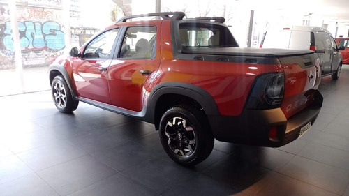 Imagen 6 de 22 de Renault Oroch 1.3t Cvt Iconic 2022 0km Toro Amarok Hilux G