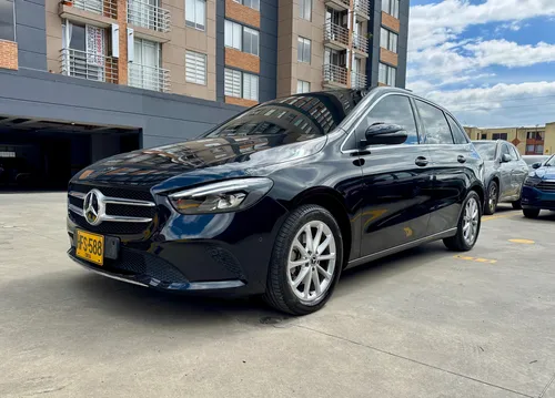 B200