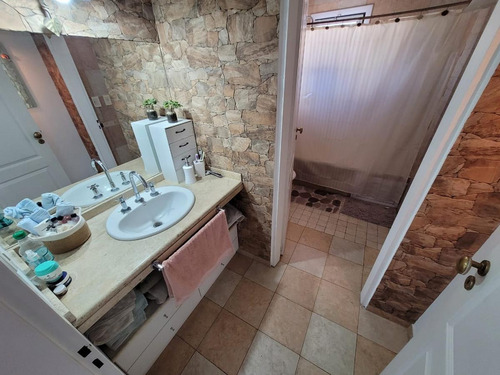 Imagen 7 de 19 de Oportunidad - Importante Propiedad En Barrio Cerrado El Casco De Moreno - Con Piscina - 4 Dormitorios - Excelente Precio