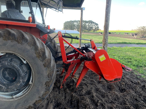 Rotovador Con Subsolador Para Cama Caliente