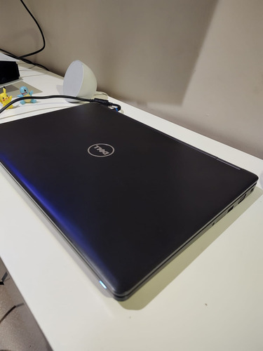 Dell Latitude 5580, I7 7820-hq, 16gb Ram, 256gb Ssd M.2 (Usado)