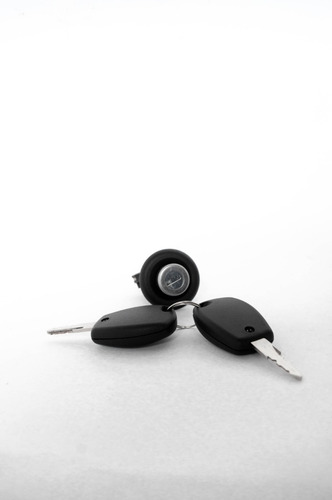 Cilindro De Baul Renault Sandero/logan 2015 Al 2020