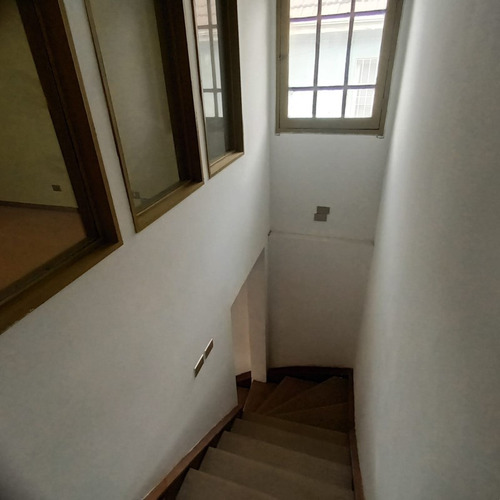 Casa Comercial En Arriendo Ñuñoa / Pedro De Valdivia
