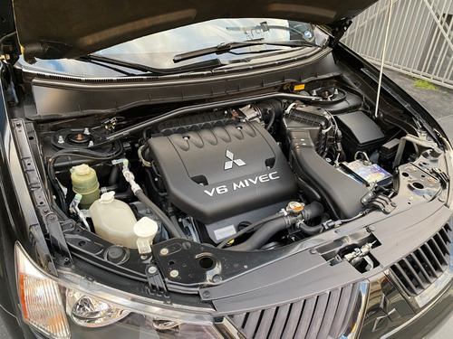 Imagem 14 de 15 de Mitsubishi/ Outlander 3.0 V6 2008!! Nova!!
