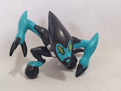 Mini Xlr8 Alien Ben 10 Bandai