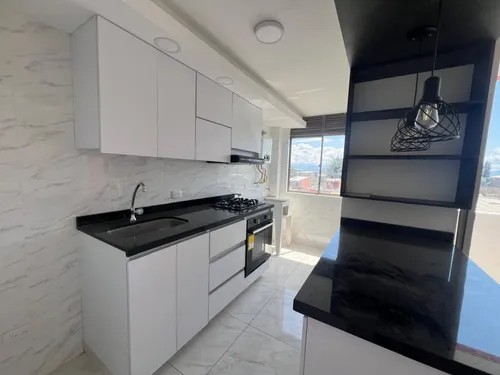 Apartamento En Arriendo En Parques De Castlla. Cod A8014582