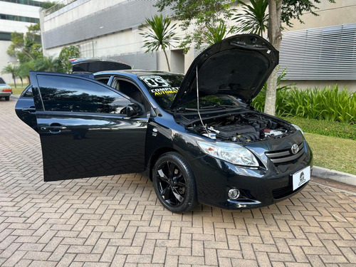 Toyota Corolla 1.8 16v Xli Flex Aut. 4p
