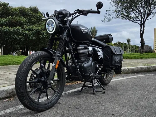 Royal Enfield Meteor Bobber