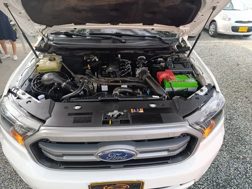 Ford Ranger XLS MT 3.2 DIESEL