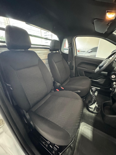 Fiat Strada 1.4 Endurance Cab. Cs Plus Flex 2p