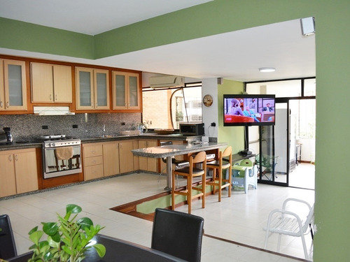 Imagen 4 de 18 de *0414* 4713559* Apartamento En Venta En Valles De Camoruco/valencia. Resd Country Palace, 130mts,amplio,3hab,2baños,2puestos Techados,agua 24/7,planta 50%,maletero,gas Directo,se Firma Por Registro.