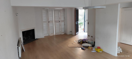 Casa Con Excelente Ubicación En Vitacura