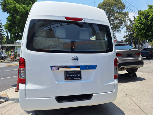 Nissan Urvan 2.5 15 Pas Amplia Aa Mt