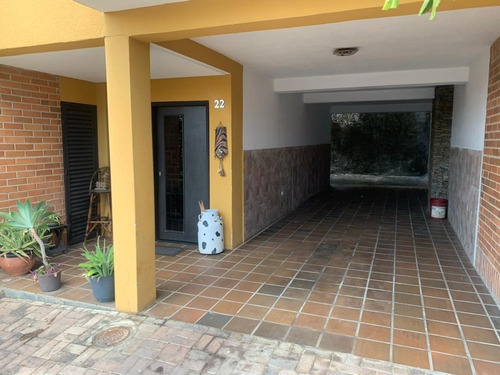 Imagen 11 de 12 de Townhouse En Venta Lomas Del Este Valencia 215 Metros. Código 438990